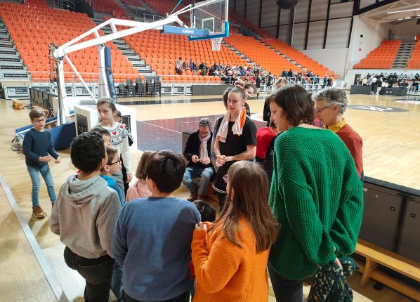 Photo de jeunes au Tango Bourges Basket
